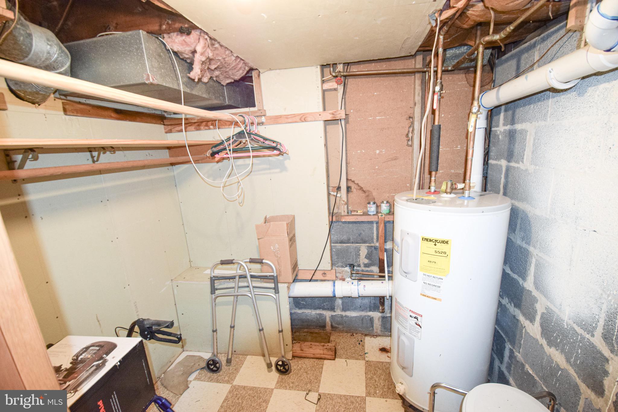 BOWLEYS QUARTERS - Residential