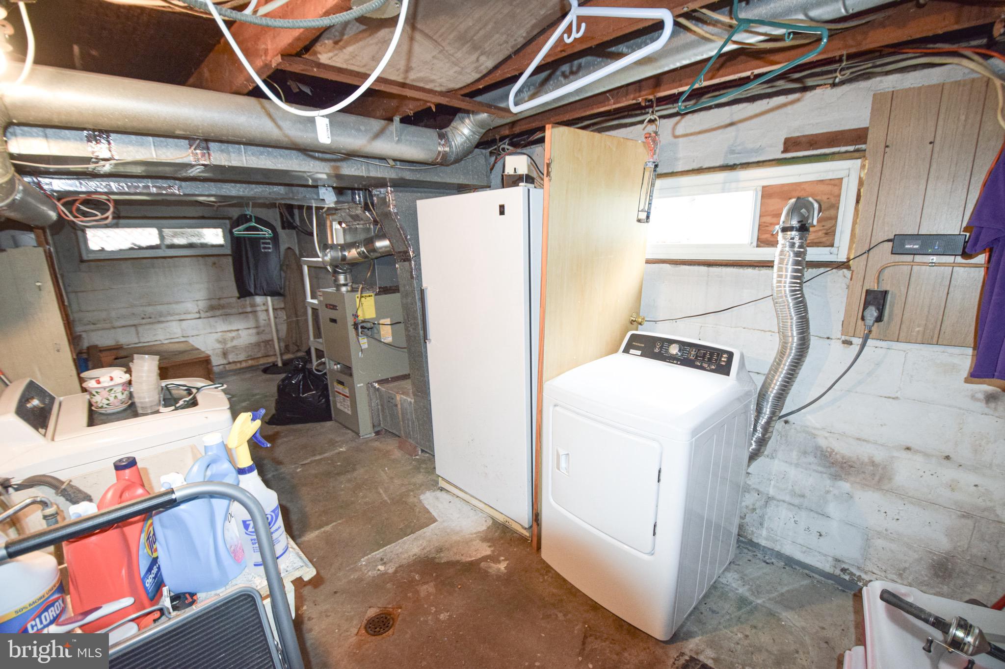 BOWLEYS QUARTERS - Residential