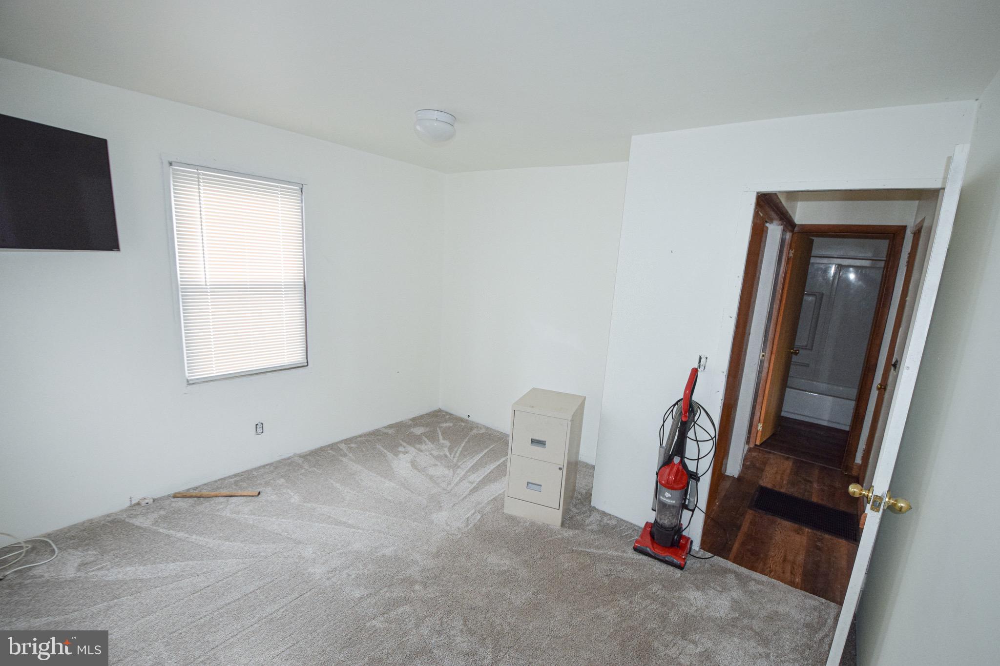 BOWLEYS QUARTERS - Residential