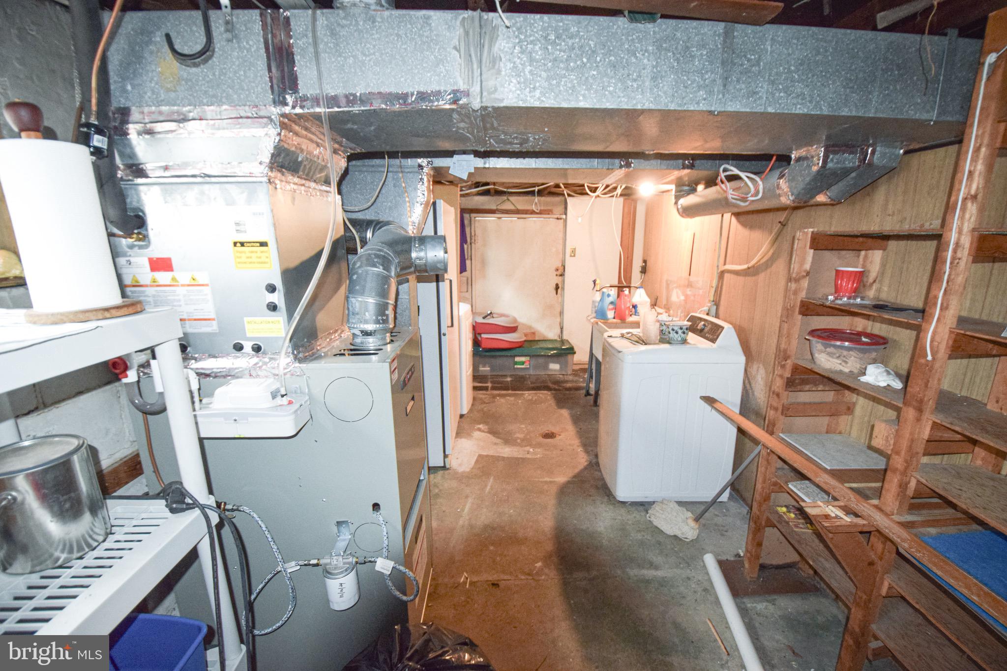 BOWLEYS QUARTERS - Residential