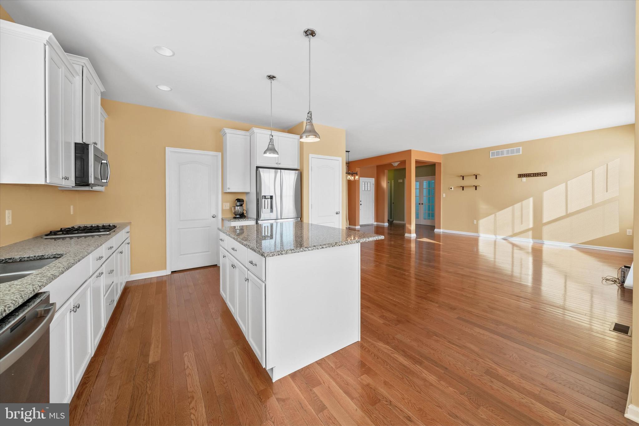 VILLAGE OF BAYBERRY - Residential