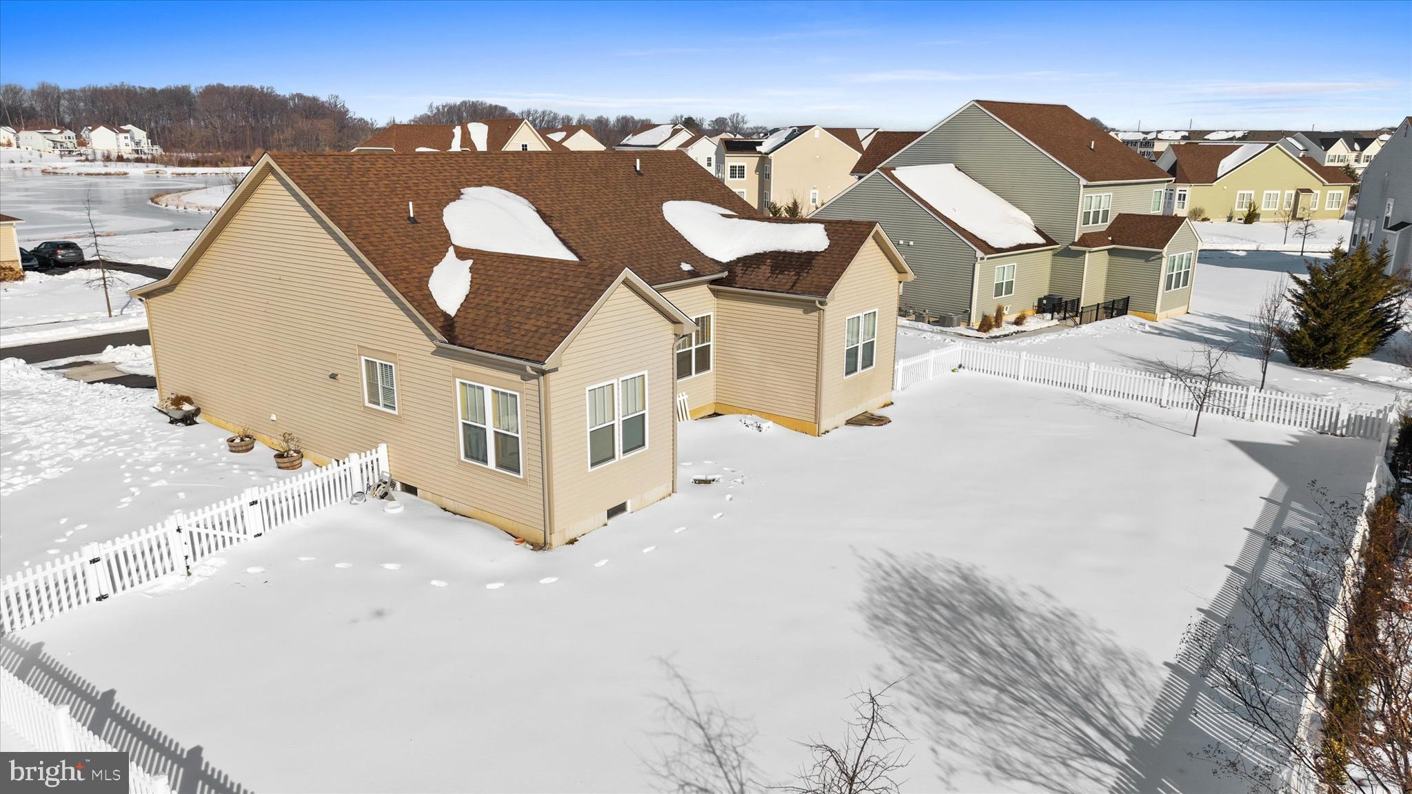 VILLAGE OF BAYBERRY - Residential