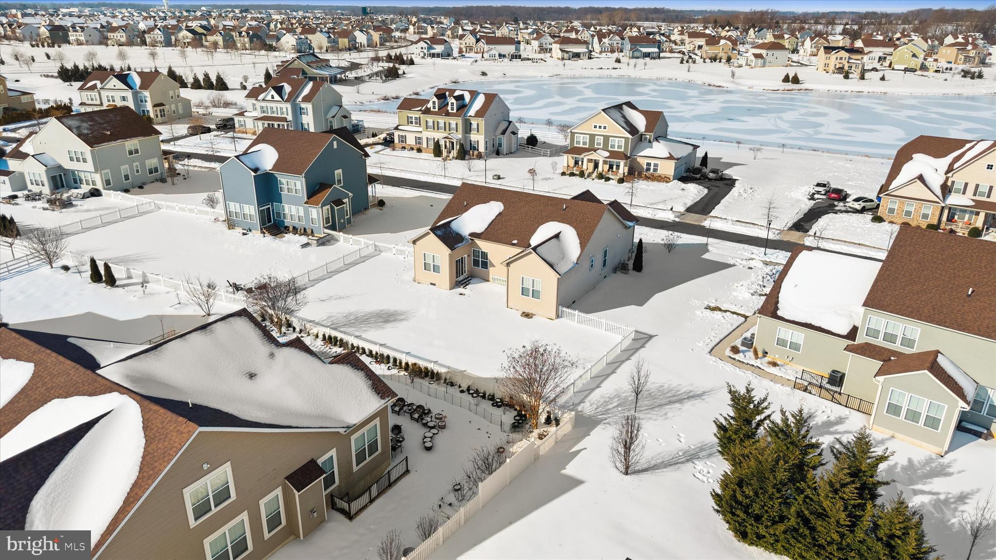 VILLAGE OF BAYBERRY - Residential