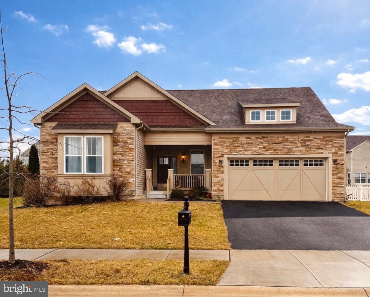 VILLAGE OF BAYBERRY - Residential