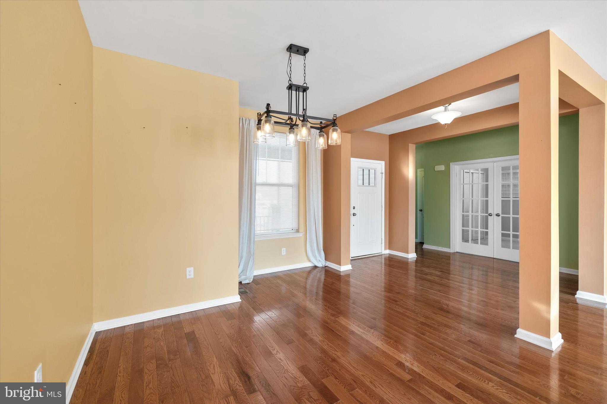 VILLAGE OF BAYBERRY - Residential