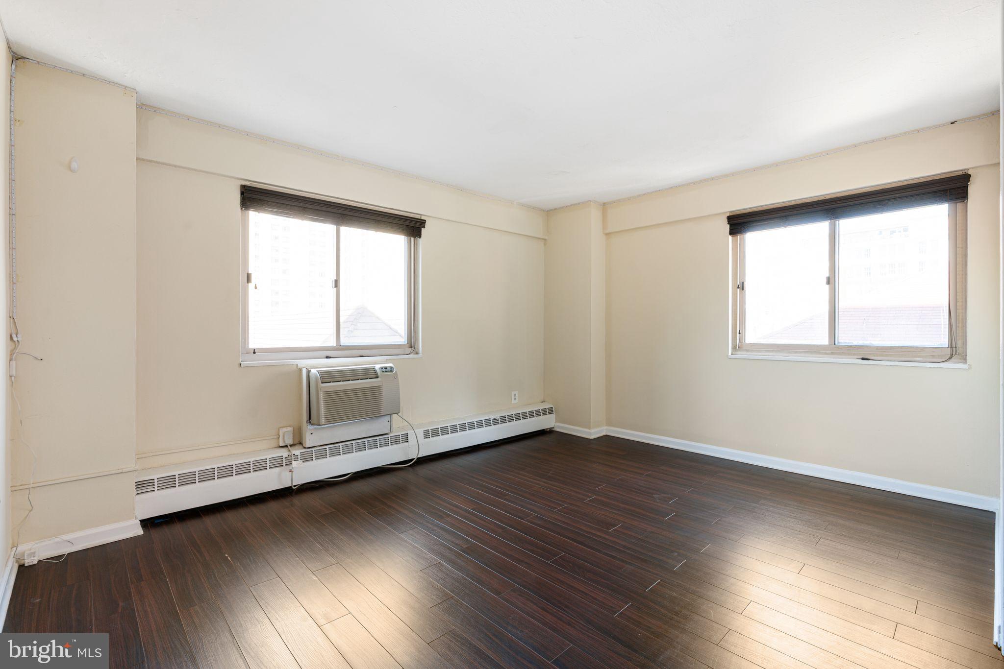 RITTENHOUSE SQUARE - Residential Lease