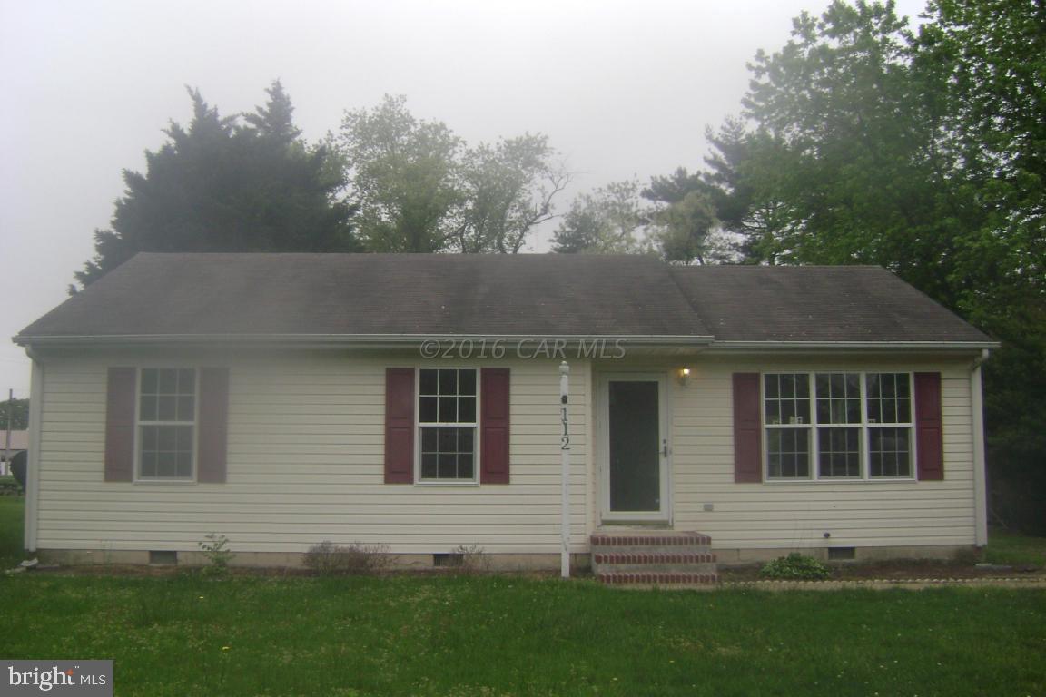 Available June 1. Very Clean 3 bedroom, 2 bath home with fresh paint and new carpets throughout. Located on a lovely, quiet street on the East side of Salisbury. No Pets