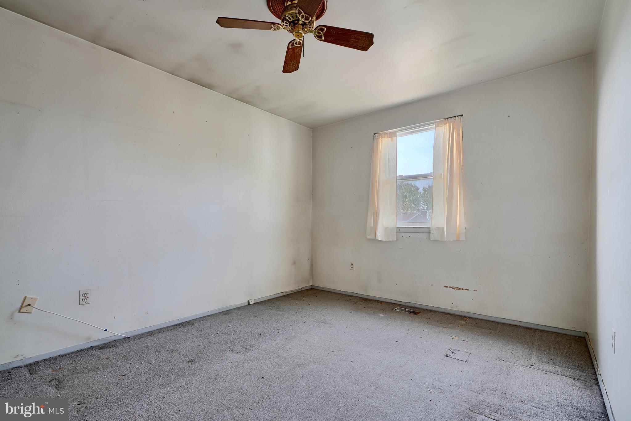 RANDALLSTOWN - Residential