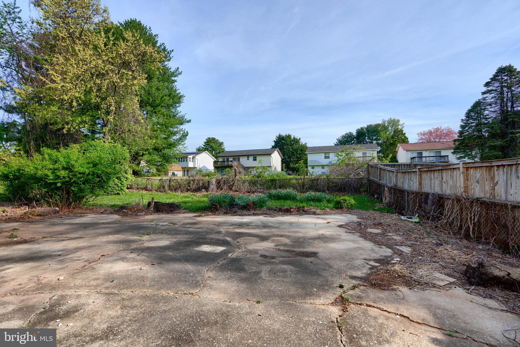 RANDALLSTOWN - Residential