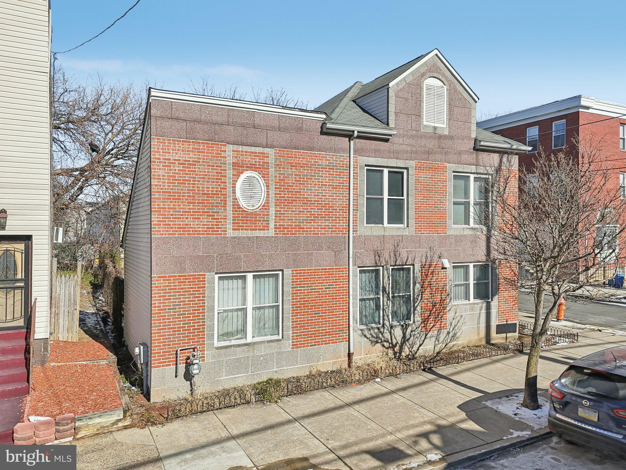 PHILADELPHIA (NORTH) - Residential