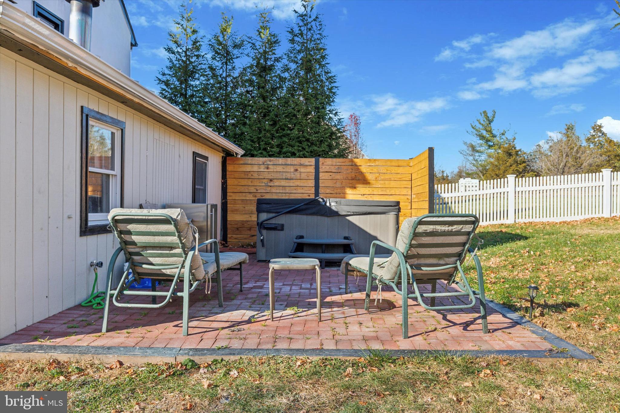 PENNSBURG - Residential Lease