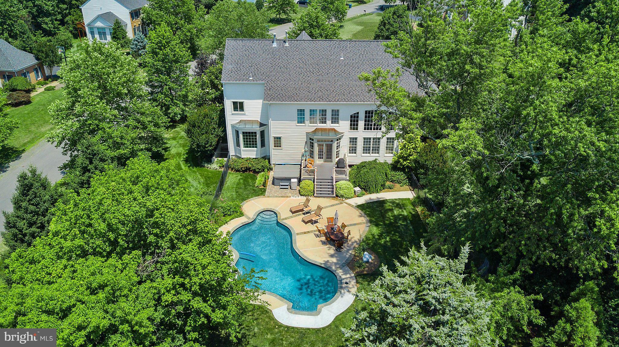 MILLWOOD POND - Residential