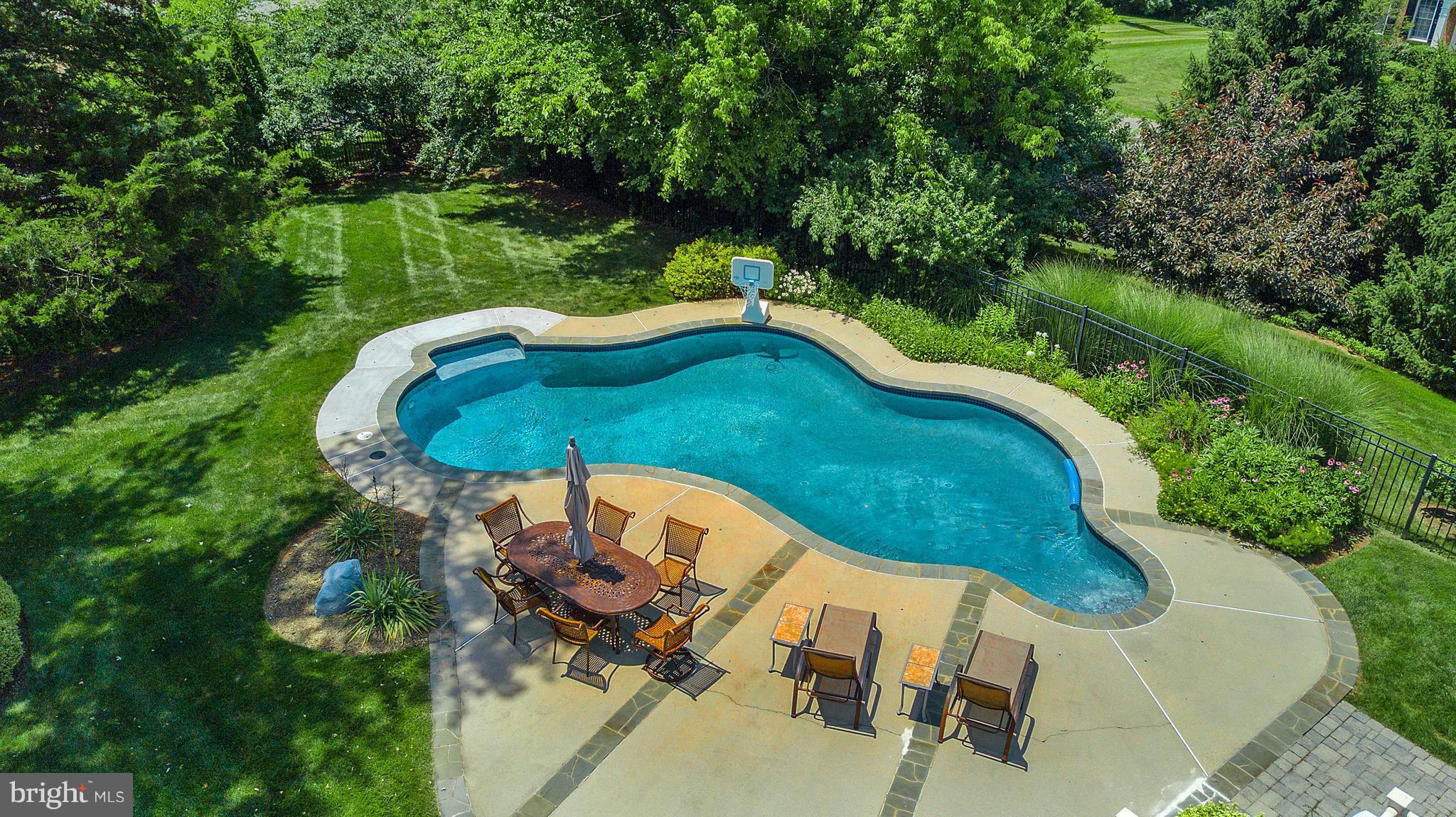 MILLWOOD POND - Residential