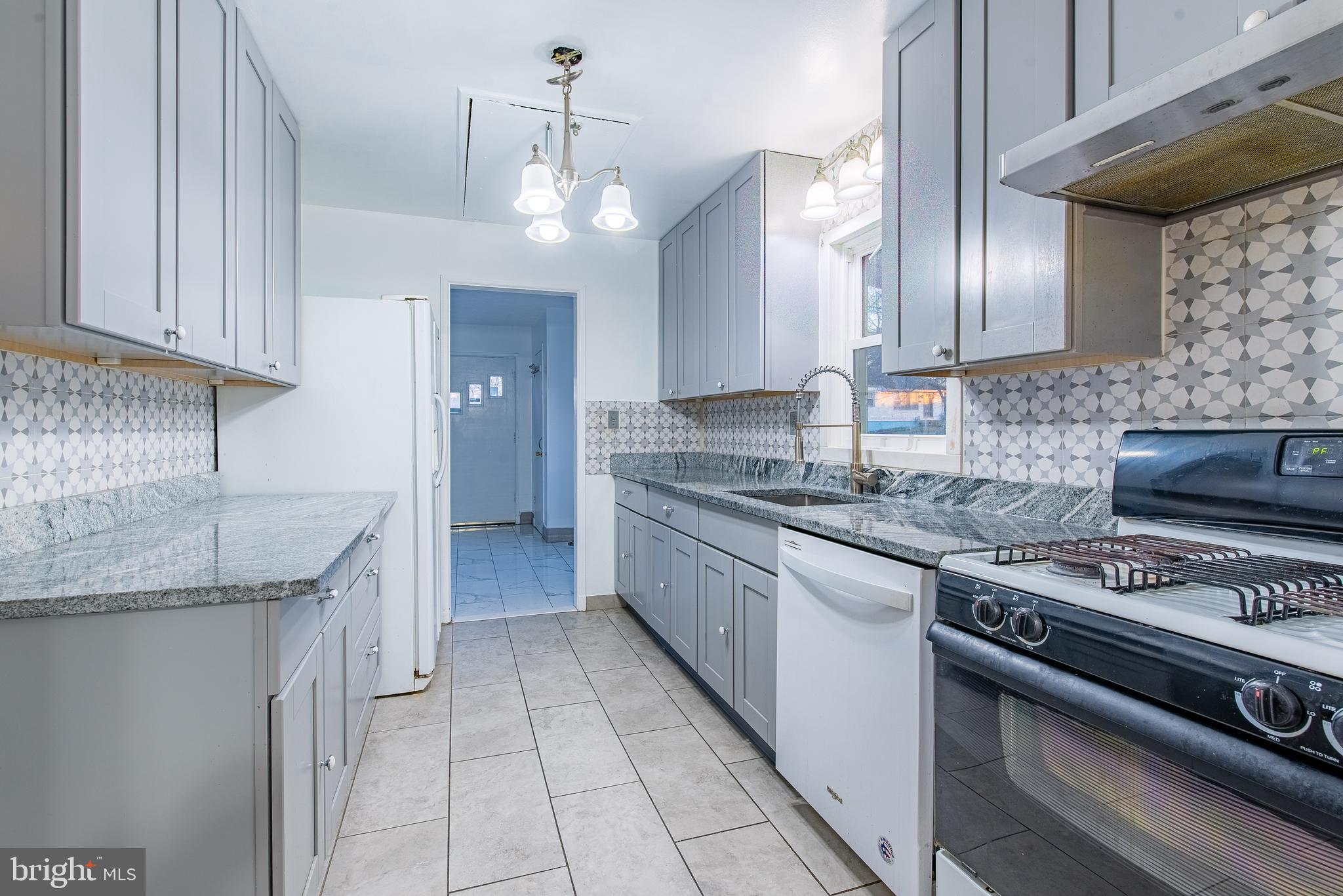 KIDMORE PARK - Residential