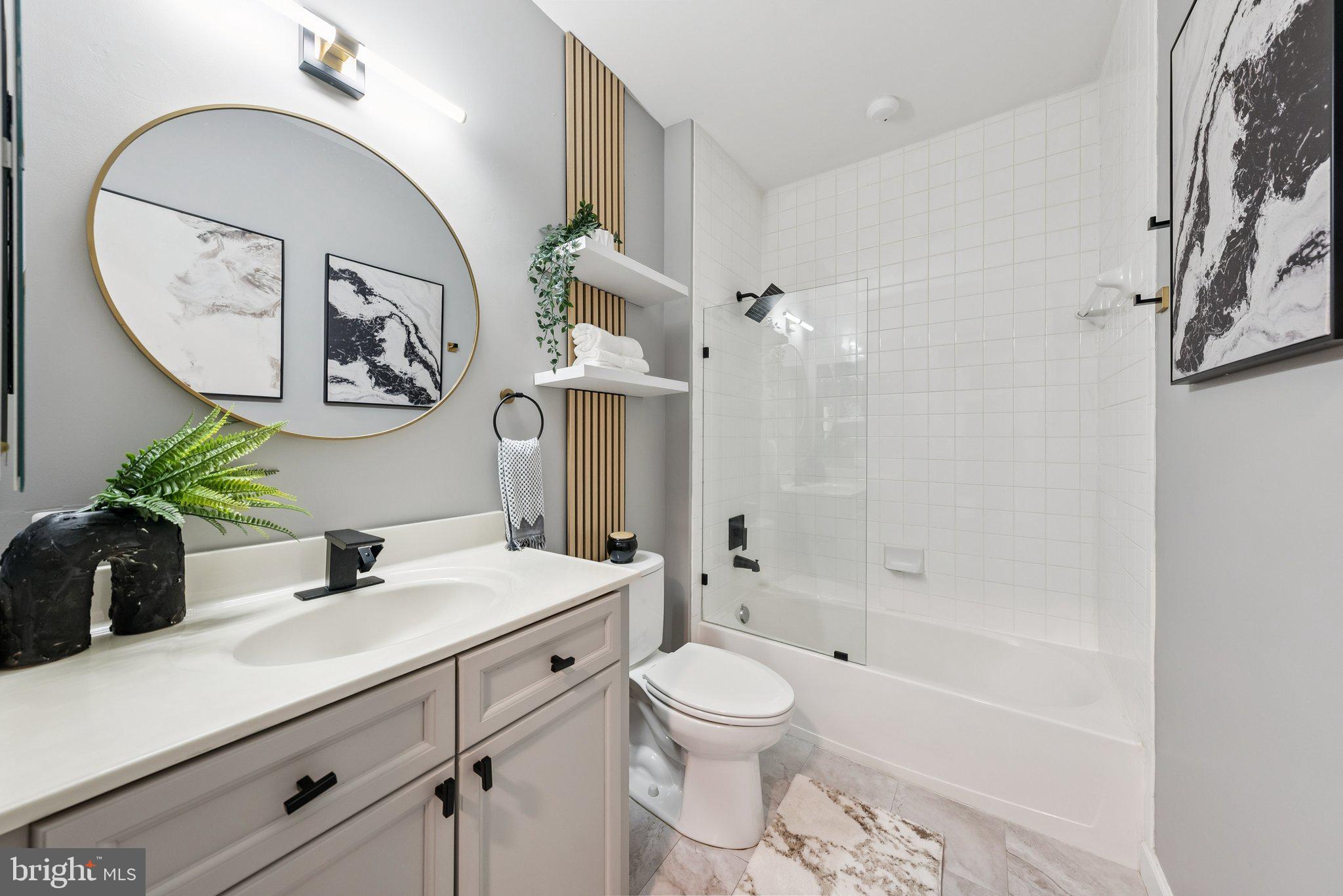 HARBOR POINT EAST CONDO - Residential