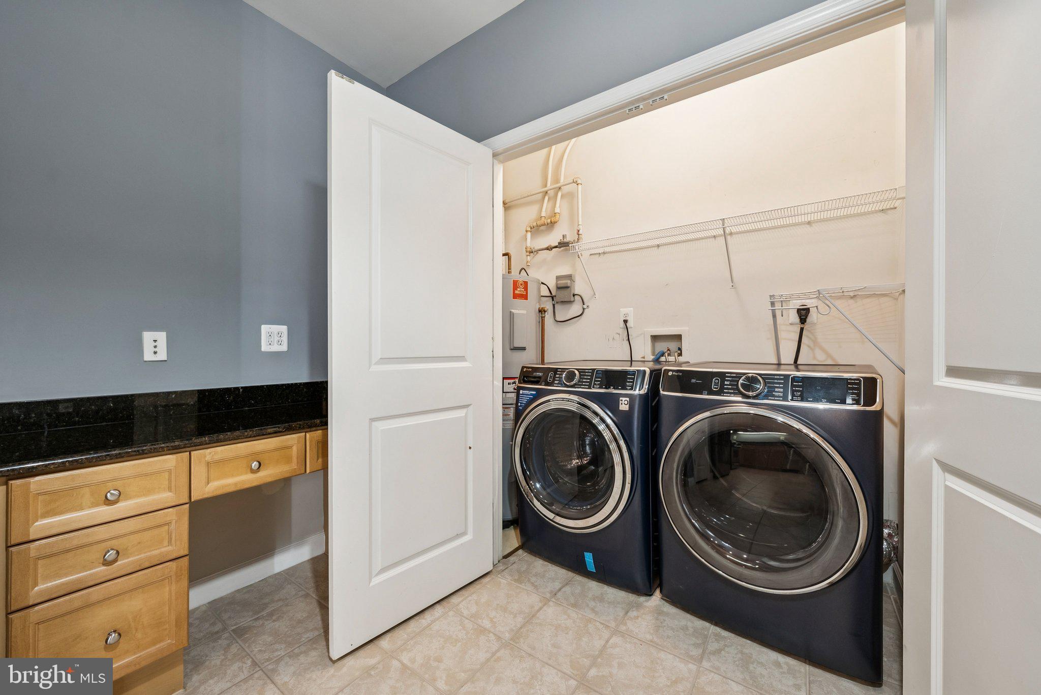 HARBOR POINT EAST CONDO - Residential