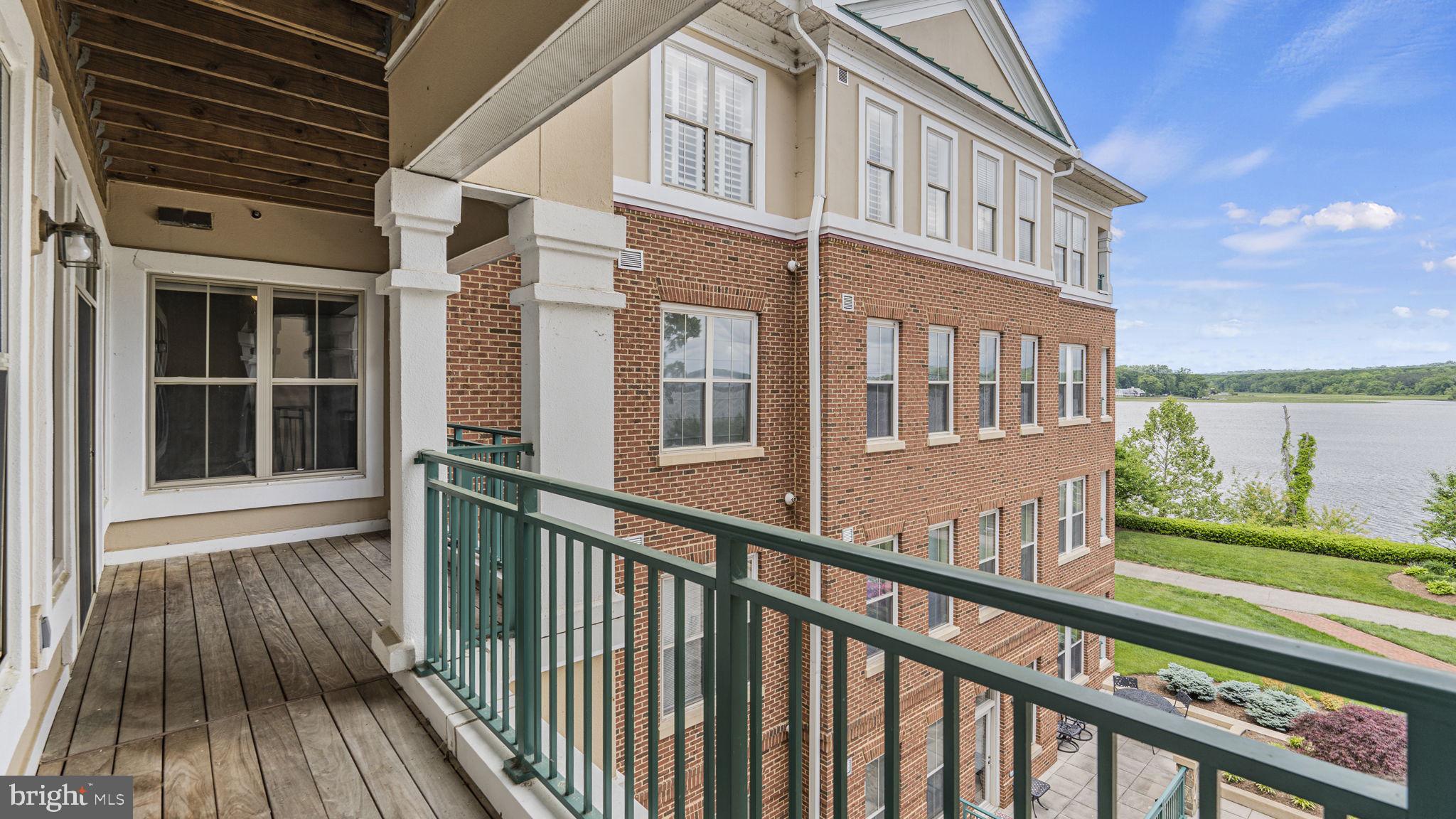 440 BELMONT BAY DRIVE 302