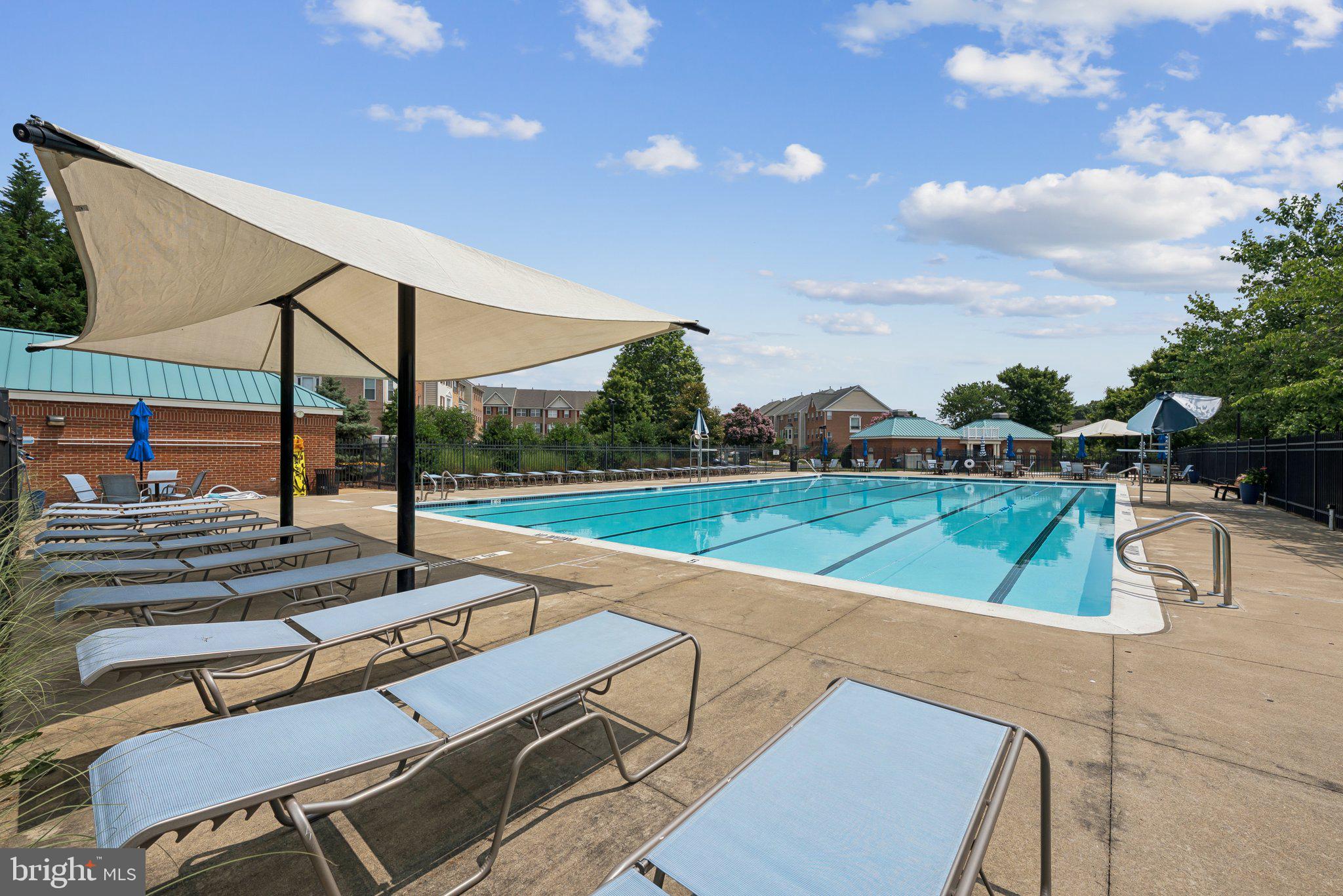 HARBOR POINT EAST CONDO - Residential