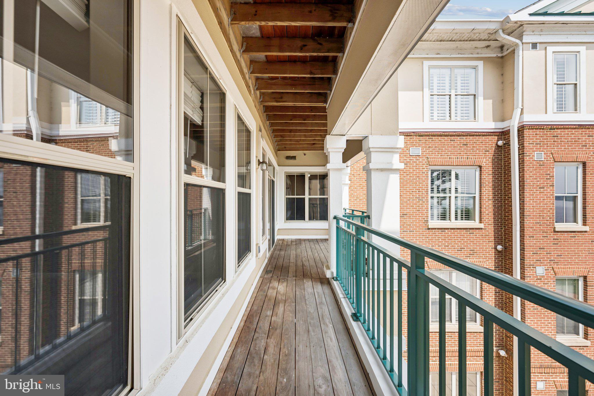 HARBOR POINT EAST CONDO - Residential