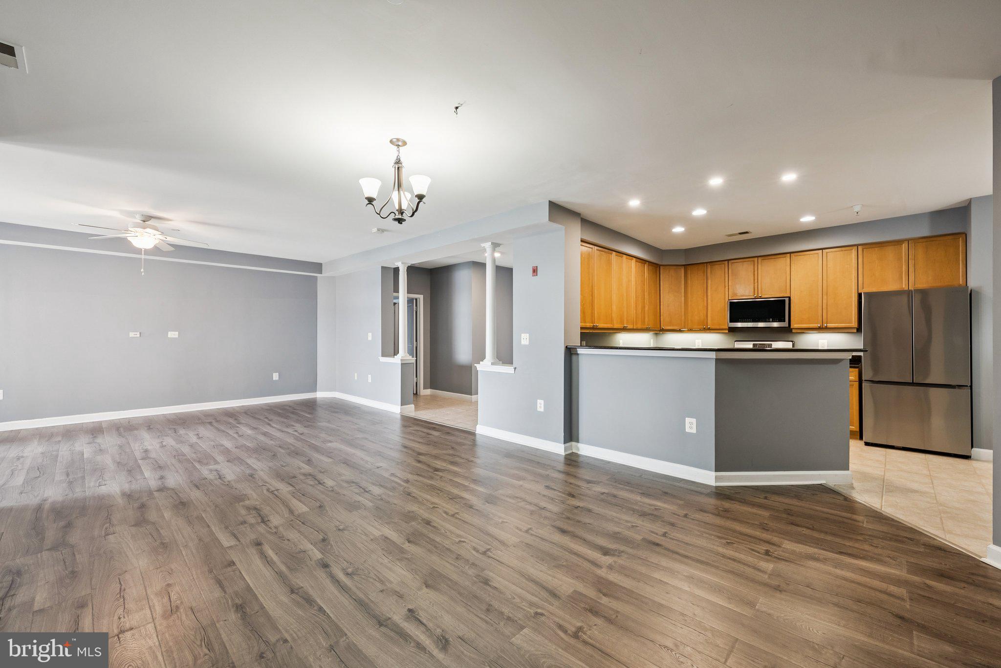 HARBOR POINT EAST CONDO - Residential