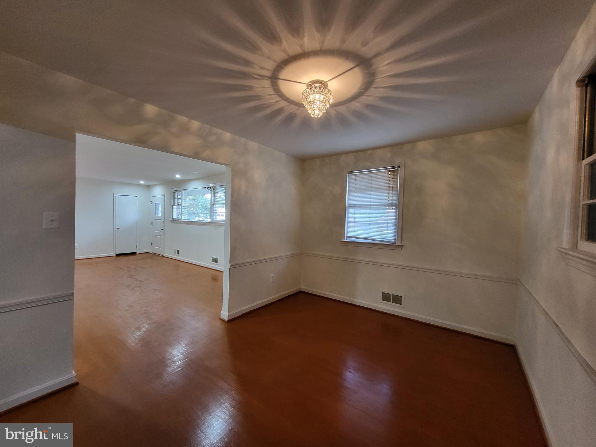 DORCHESTER ESTATES - Residential