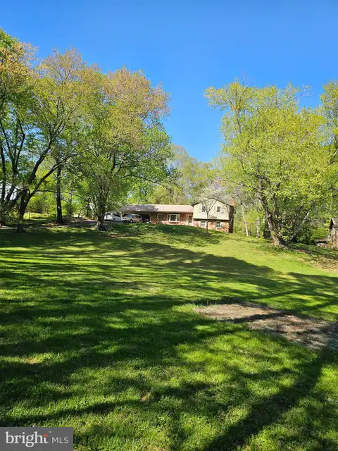 3059 Fox Mill Road, Oakton, VA MLS: VAFX2306412