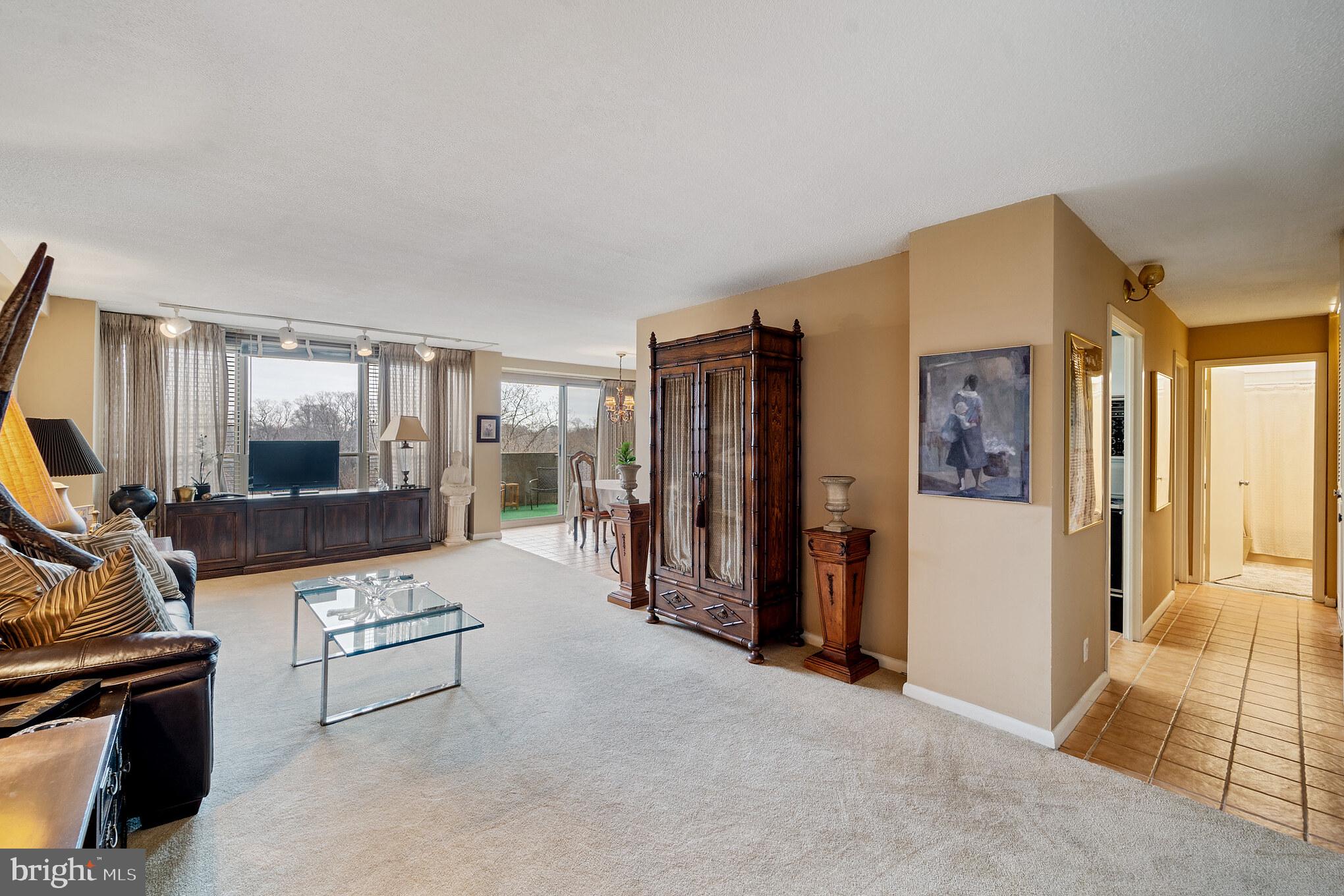 GREEN HILL - Residential