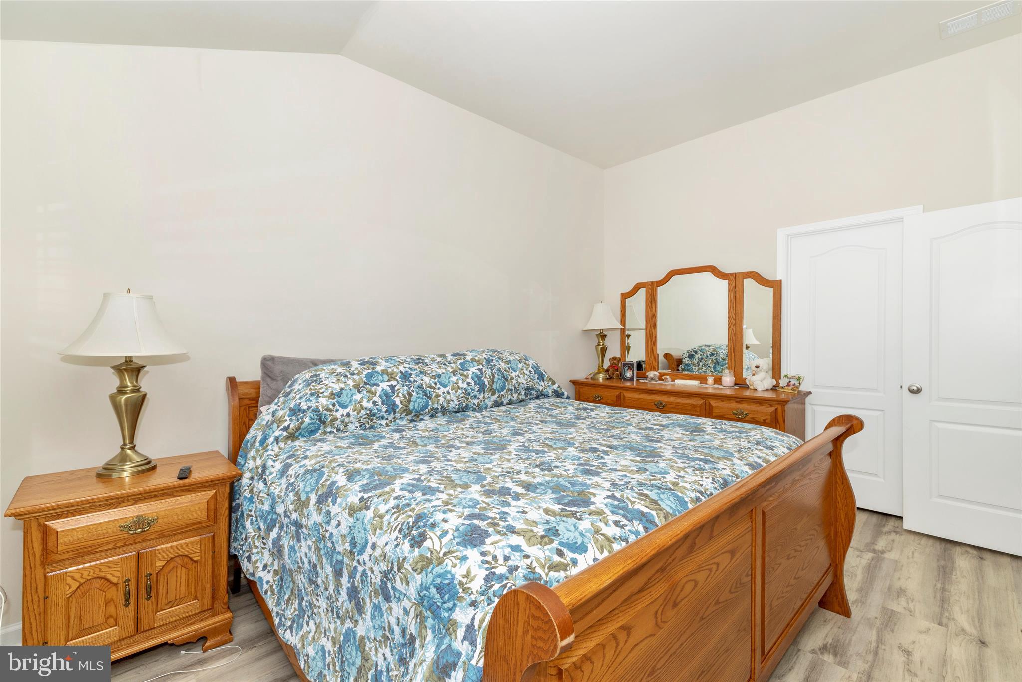 TALLYN RIDGE - Residential