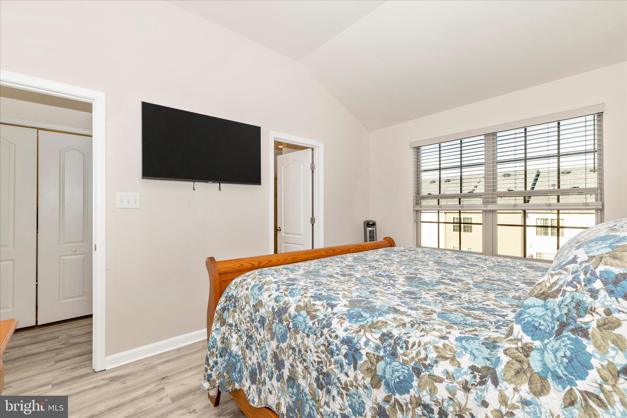 TALLYN RIDGE - Residential