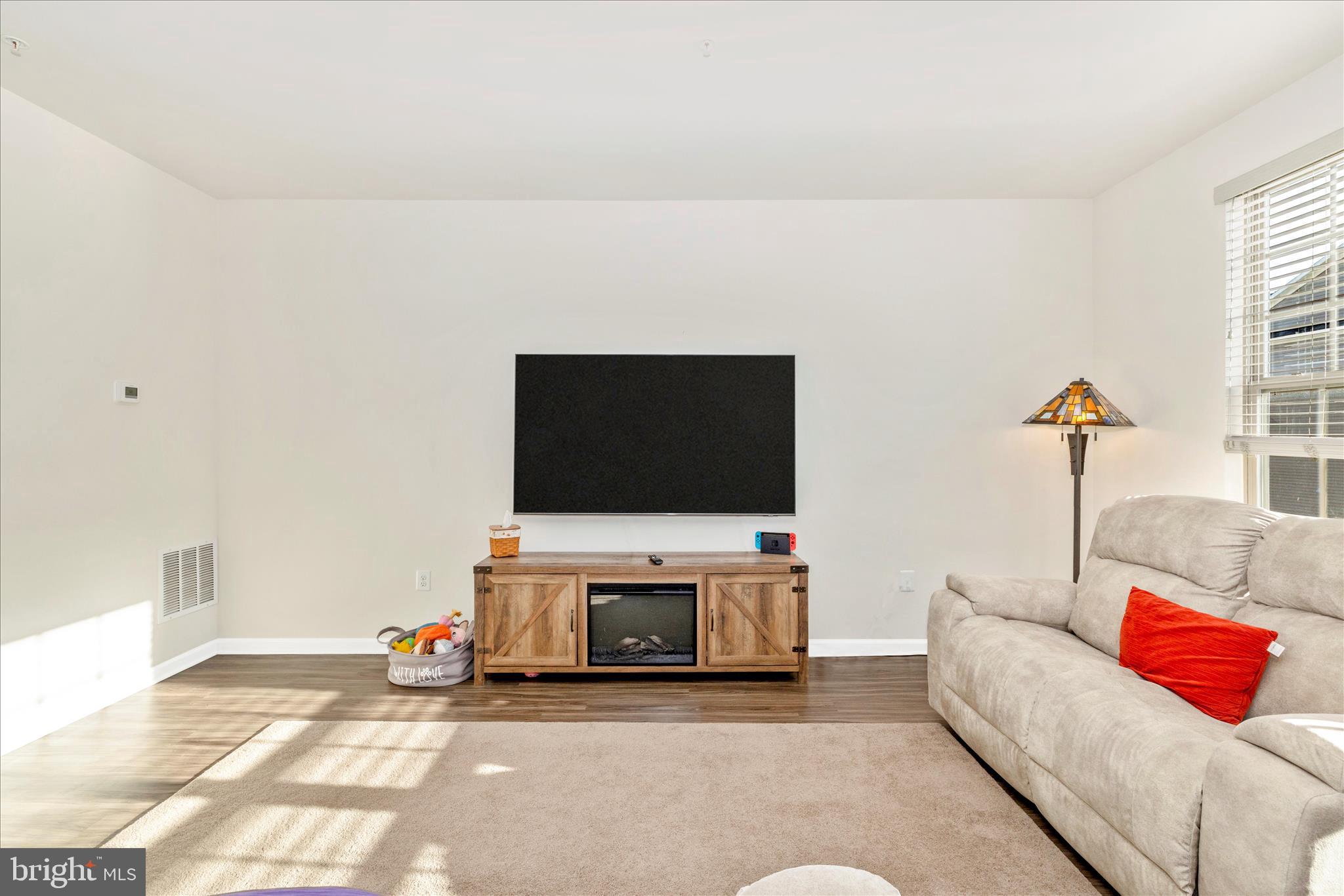 TALLYN RIDGE - Residential