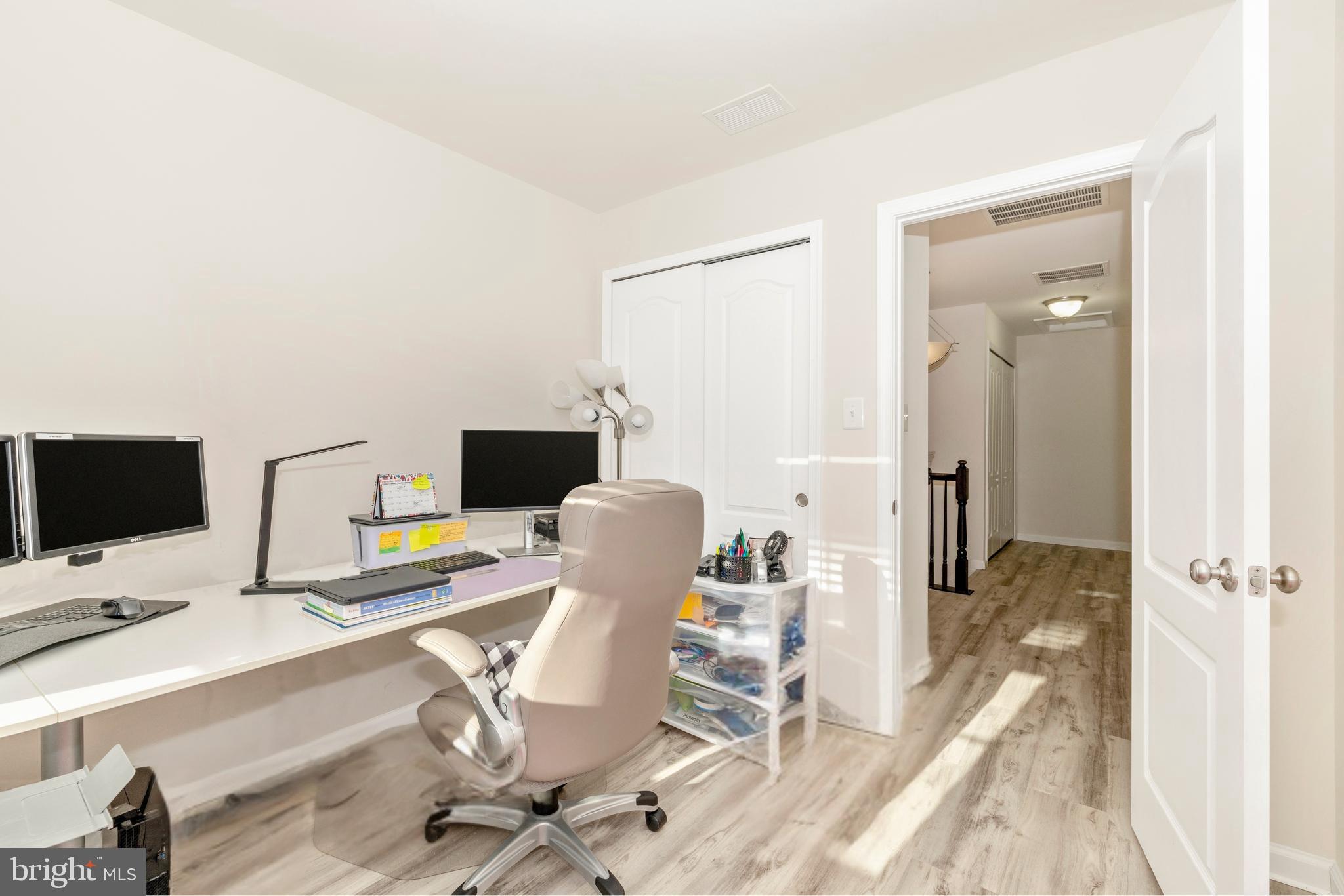 TALLYN RIDGE - Residential