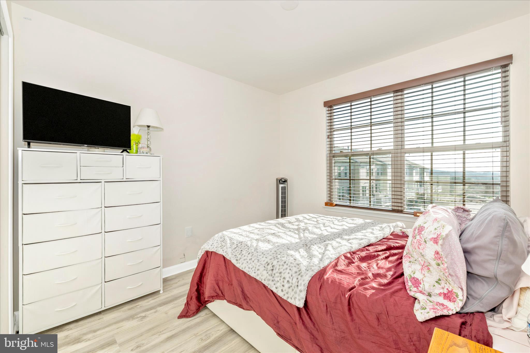 TALLYN RIDGE - Residential