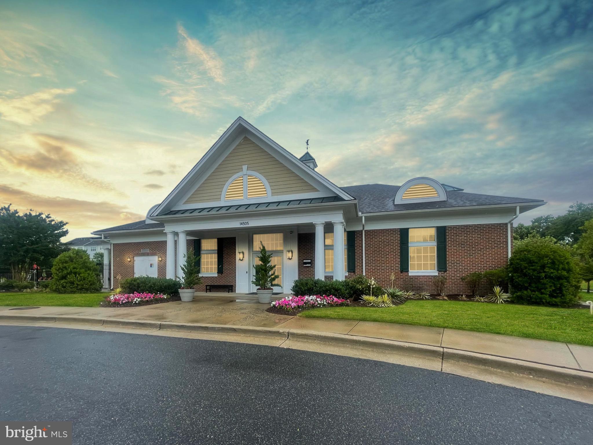 OAK CREEK CLUB GOLF COURSE - Residential