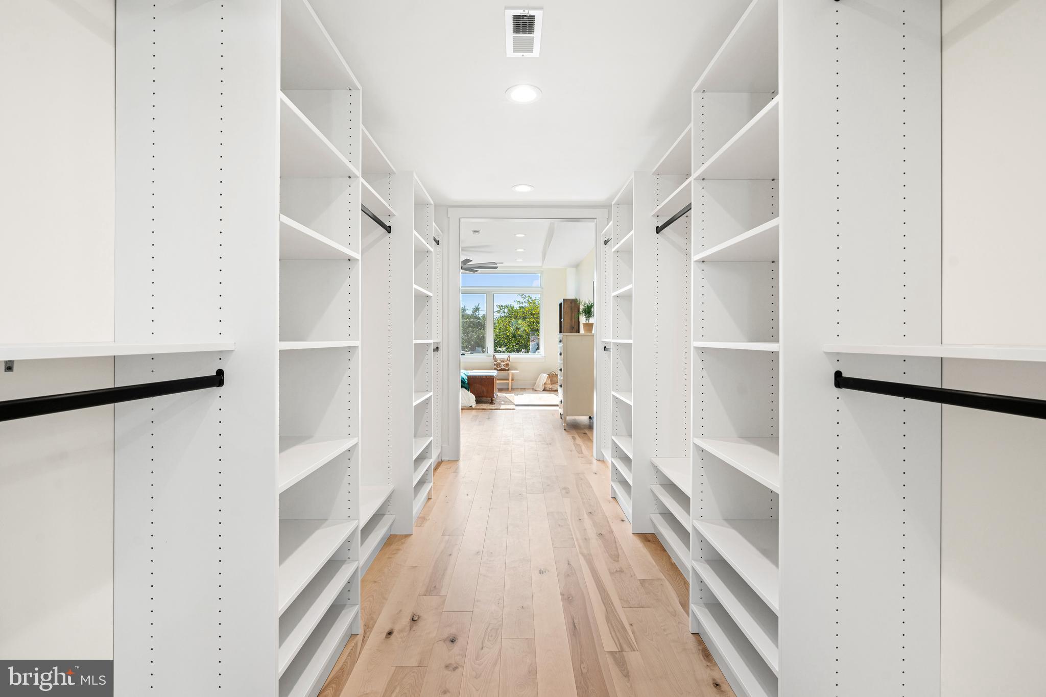 GRAYS FERRY - Residential