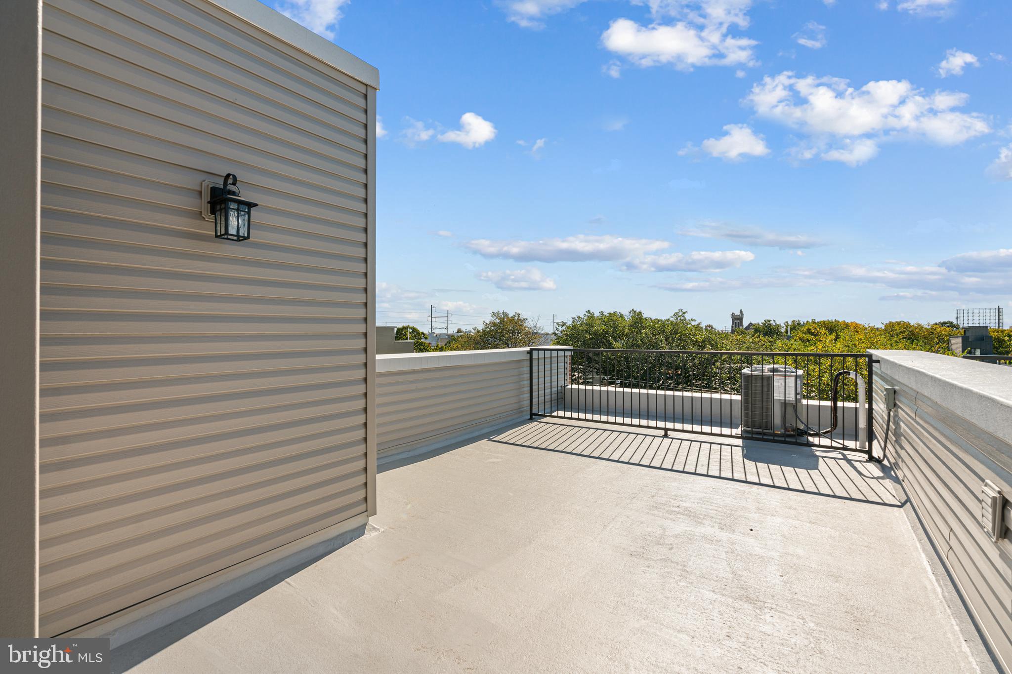 GRAYS FERRY - Residential