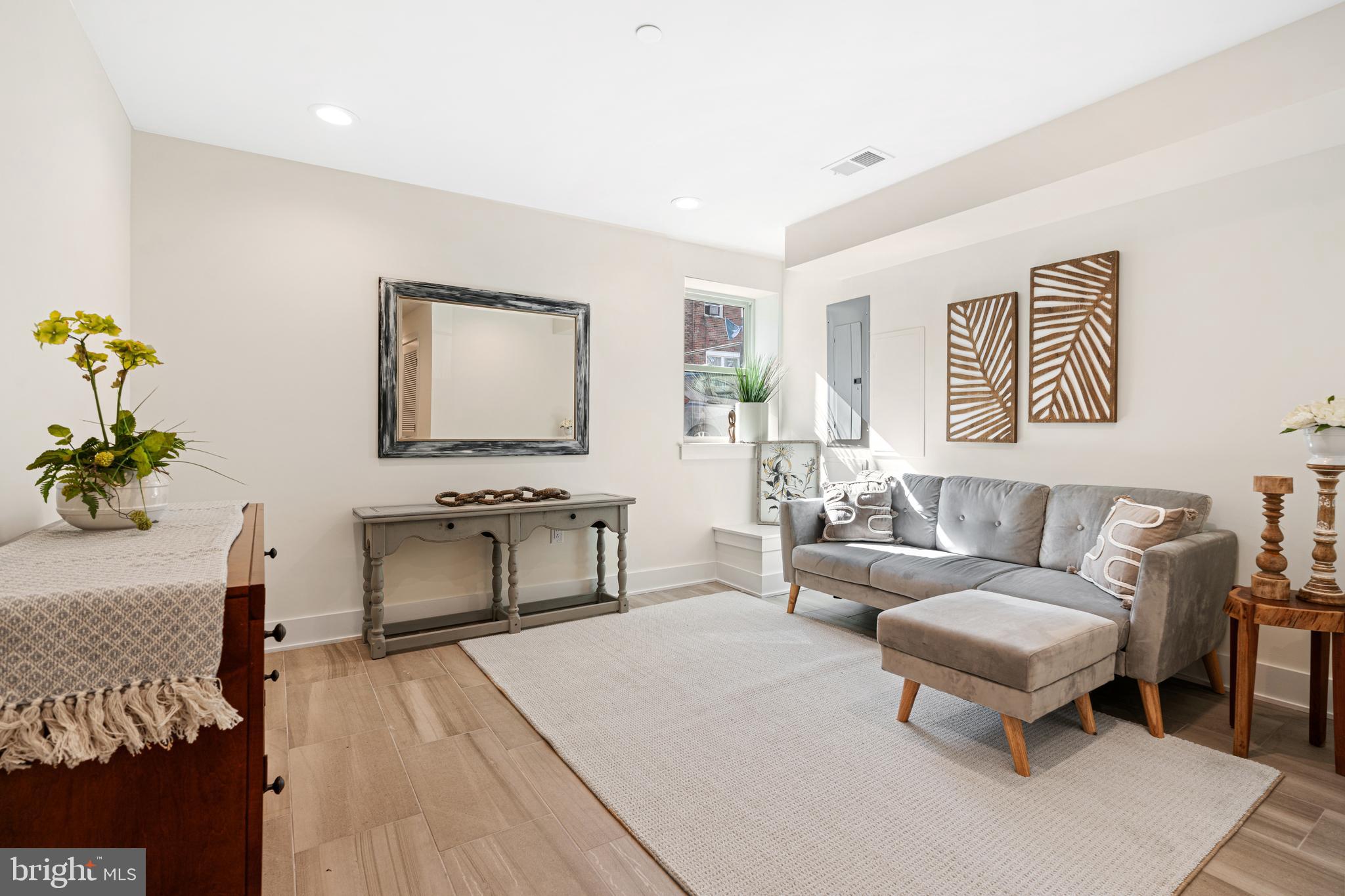 GRAYS FERRY - Residential