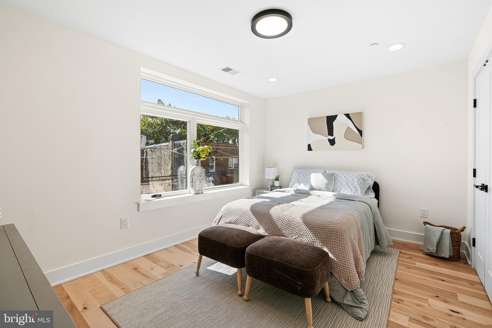 GRAYS FERRY - Residential