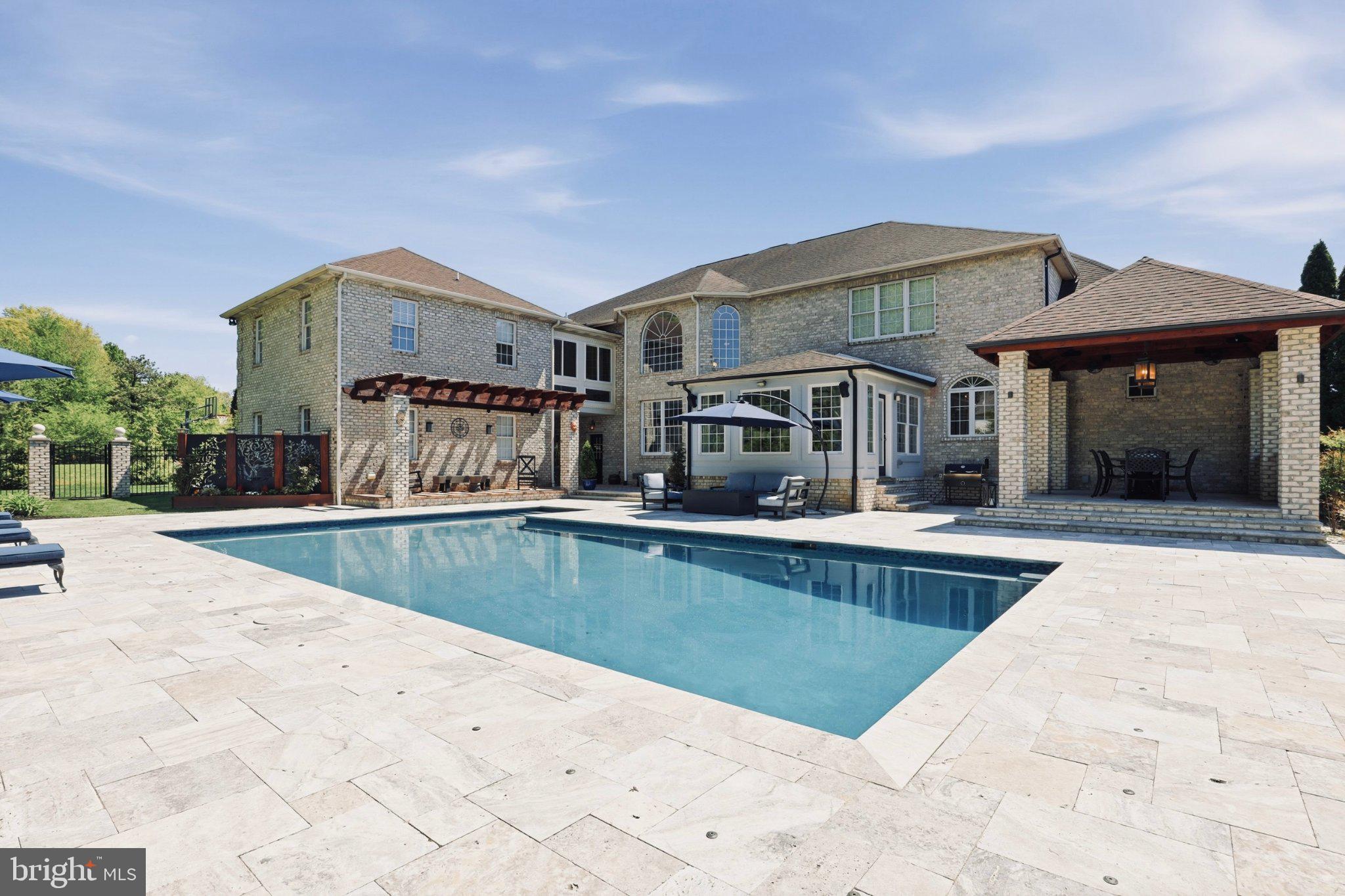 PENNWOOD - Residential