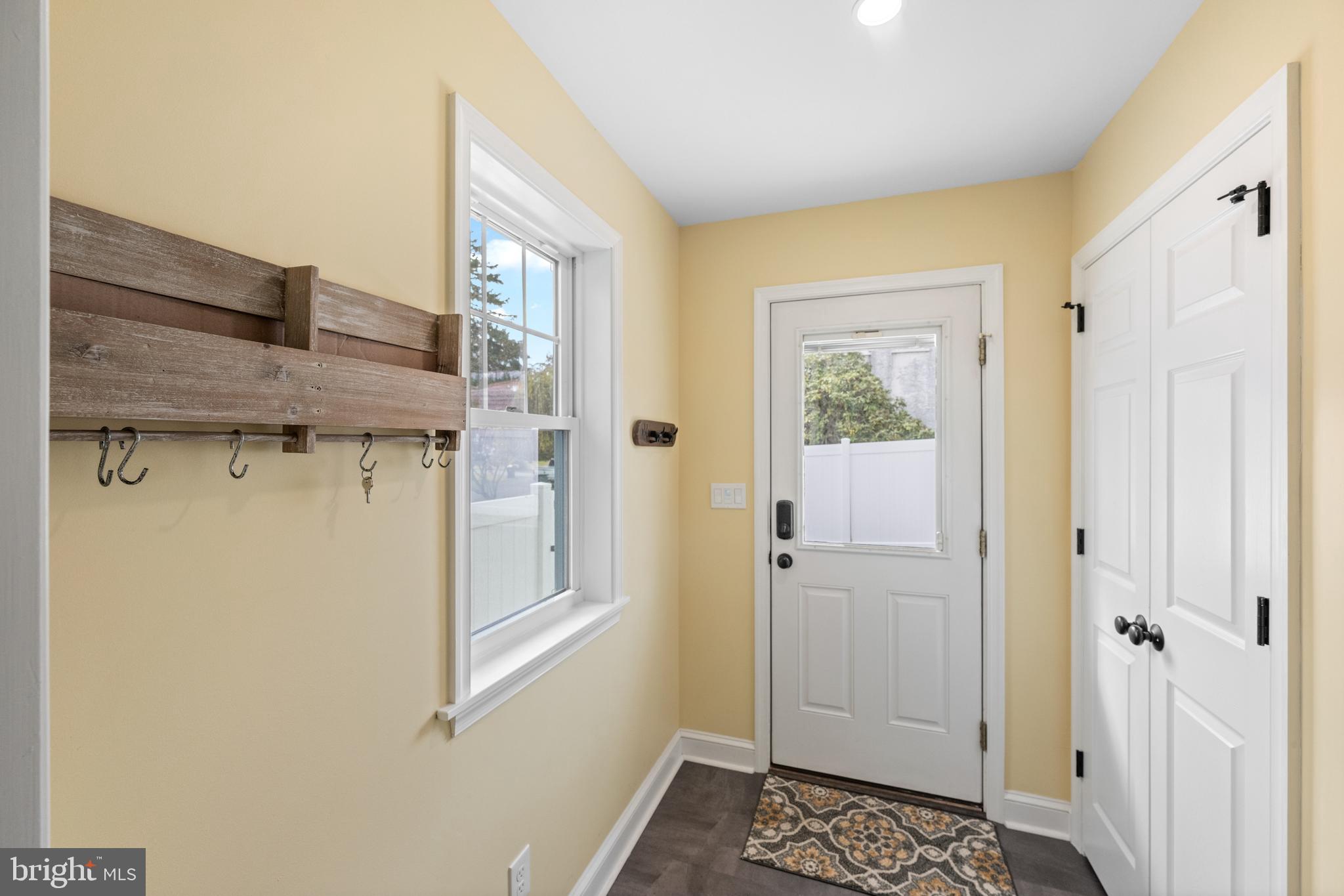 FRAZER VIEW - Residential Lease