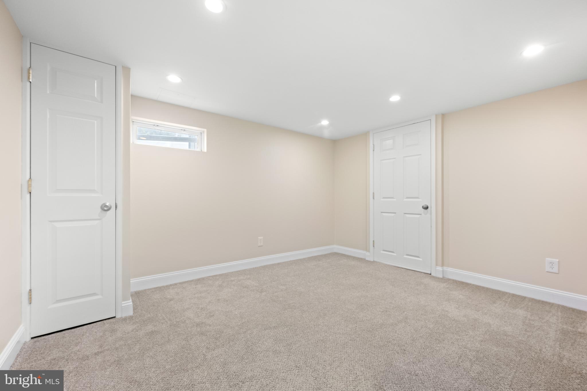 FRAZER VIEW - Residential Lease