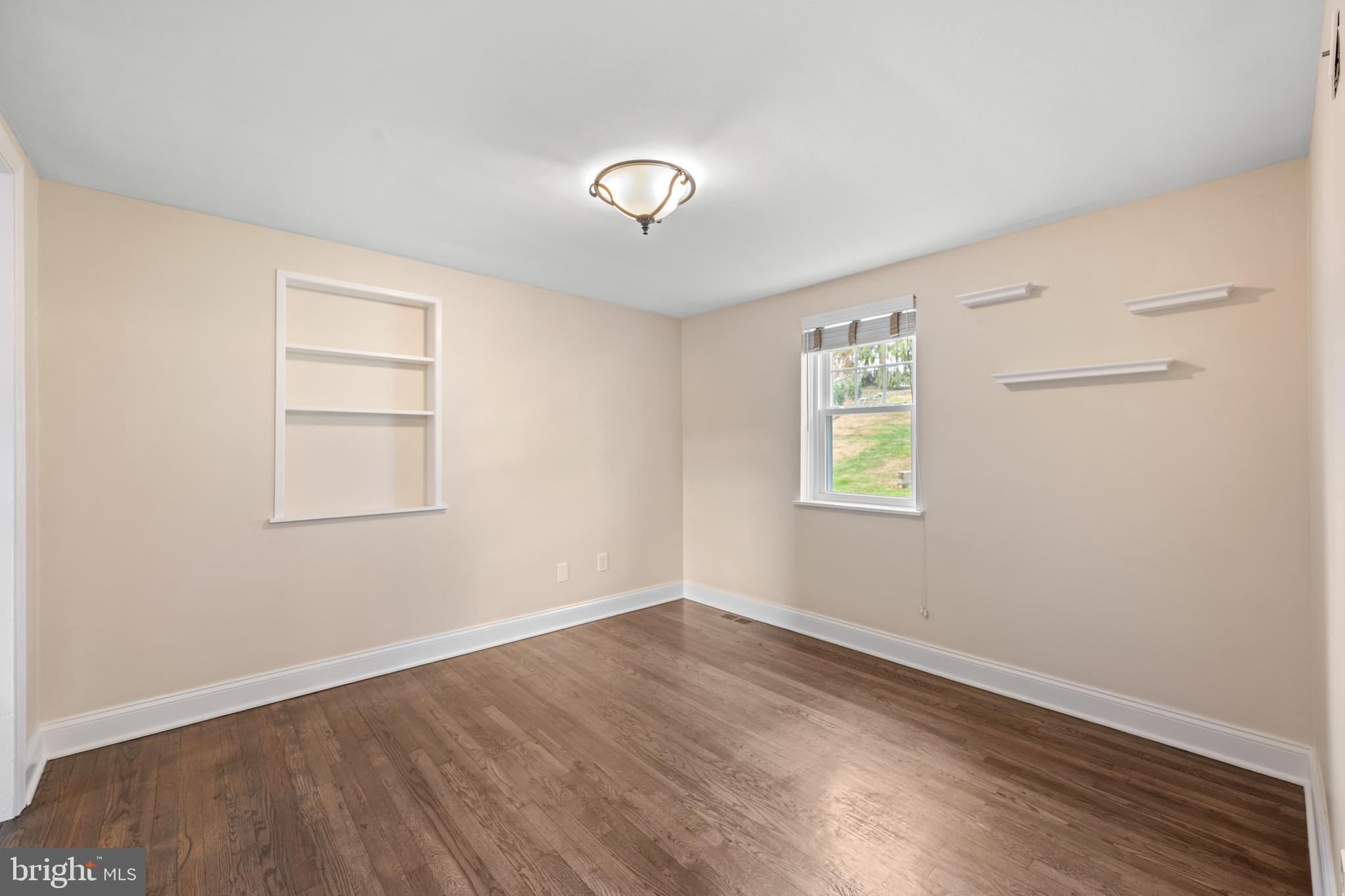 FRAZER VIEW - Residential Lease