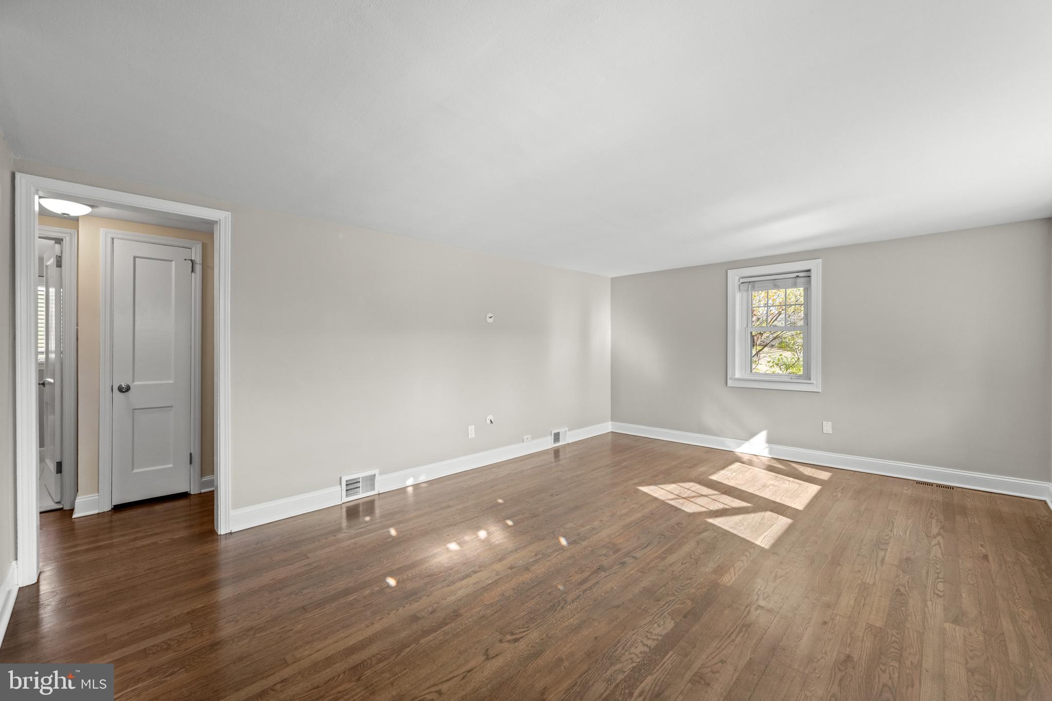 FRAZER VIEW - Residential Lease