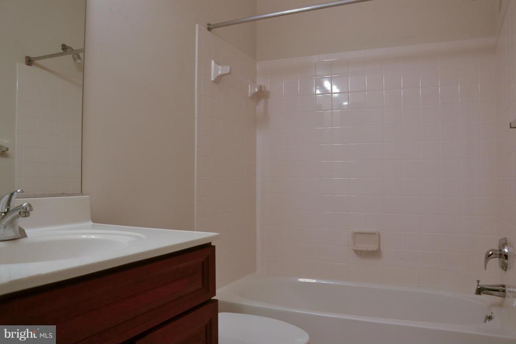 KING FARM IRVINGTON - Residential