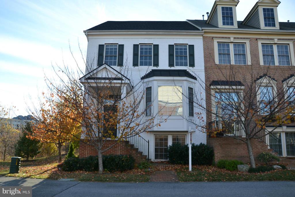 KING FARM IRVINGTON - Residential