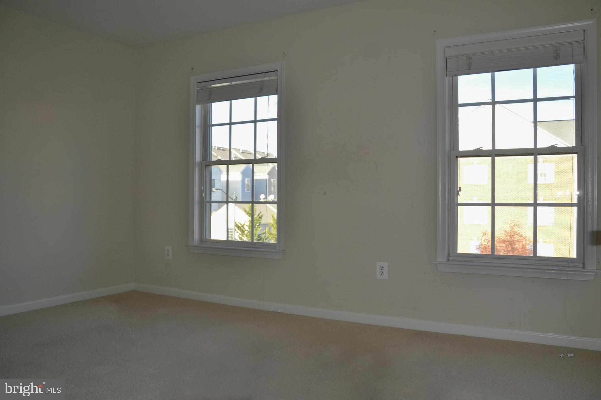 KING FARM IRVINGTON - Residential