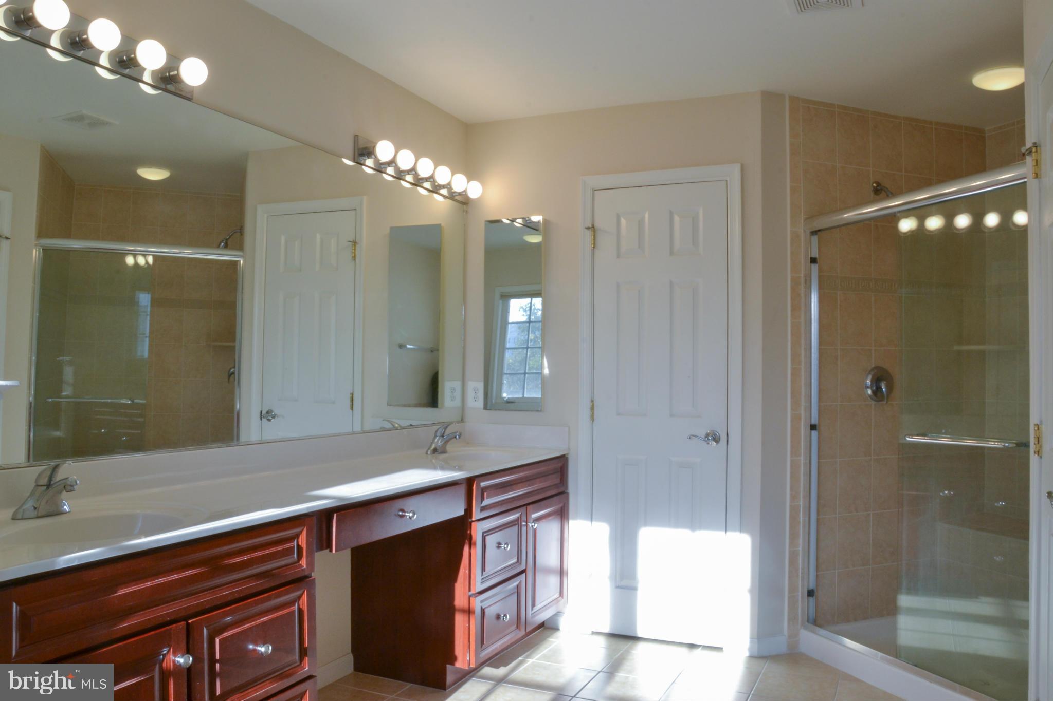 KING FARM IRVINGTON - Residential