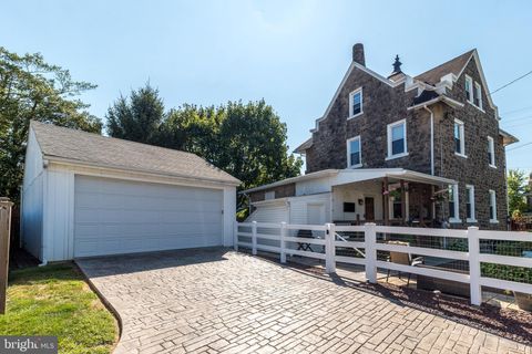 401 HIGHLAND AVENUE AMBLER PA 19002