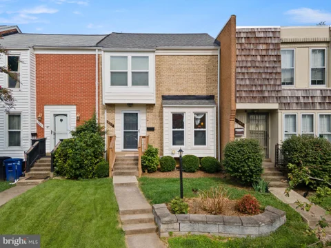 309 Shenandoah Street SE, Leesburg, VA 20175 - #: VALO2134874