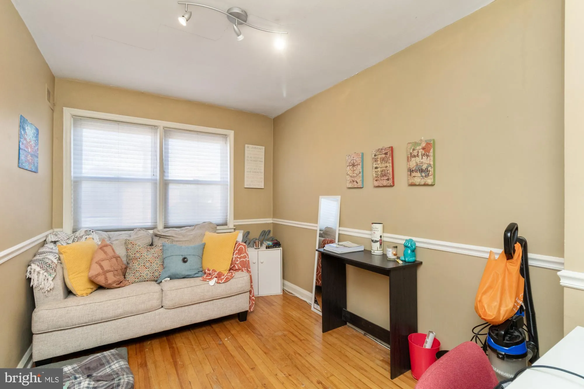 Baltimore, Maryland 21222, United States, 3 Bedrooms Bedrooms, ,2 BathroomsBathrooms,Residential,Pending,92375