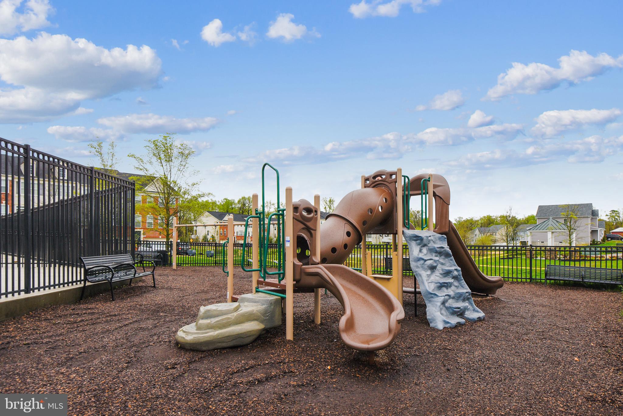 BOYERS RIDGE - Residential Lease